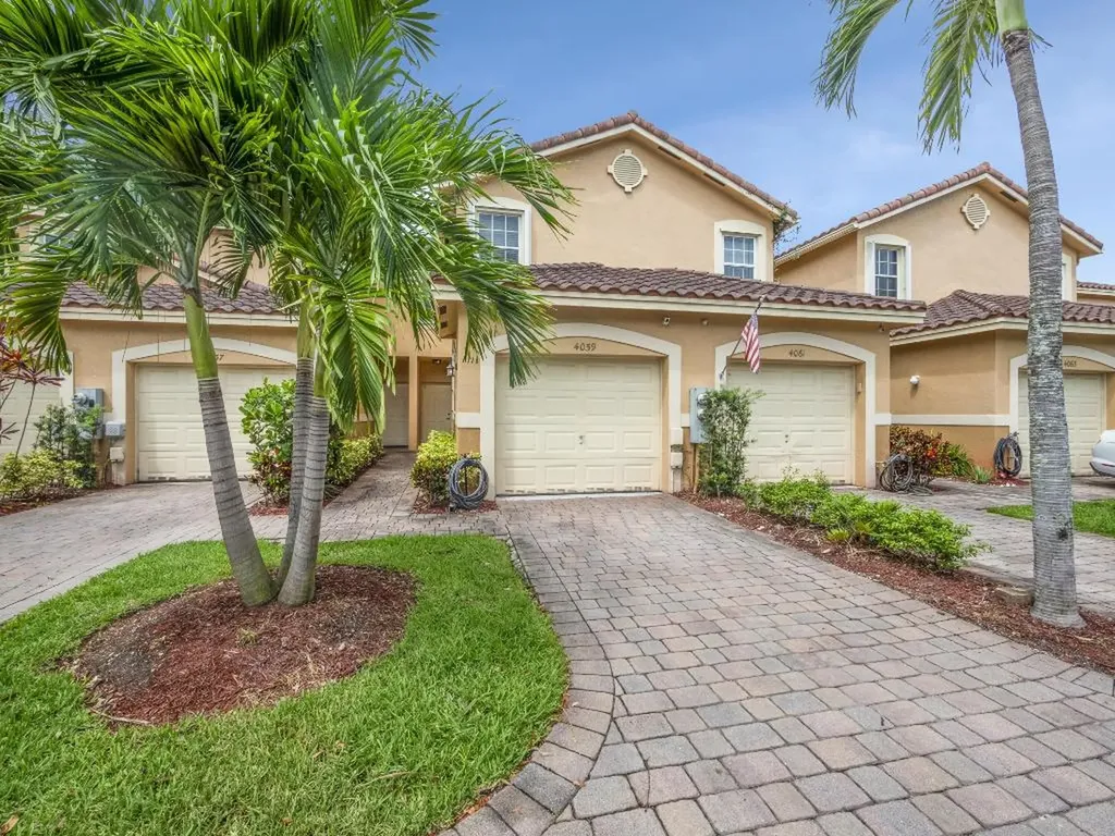 4059 Crystal Lake Drive Deerfield Beach FL 33064