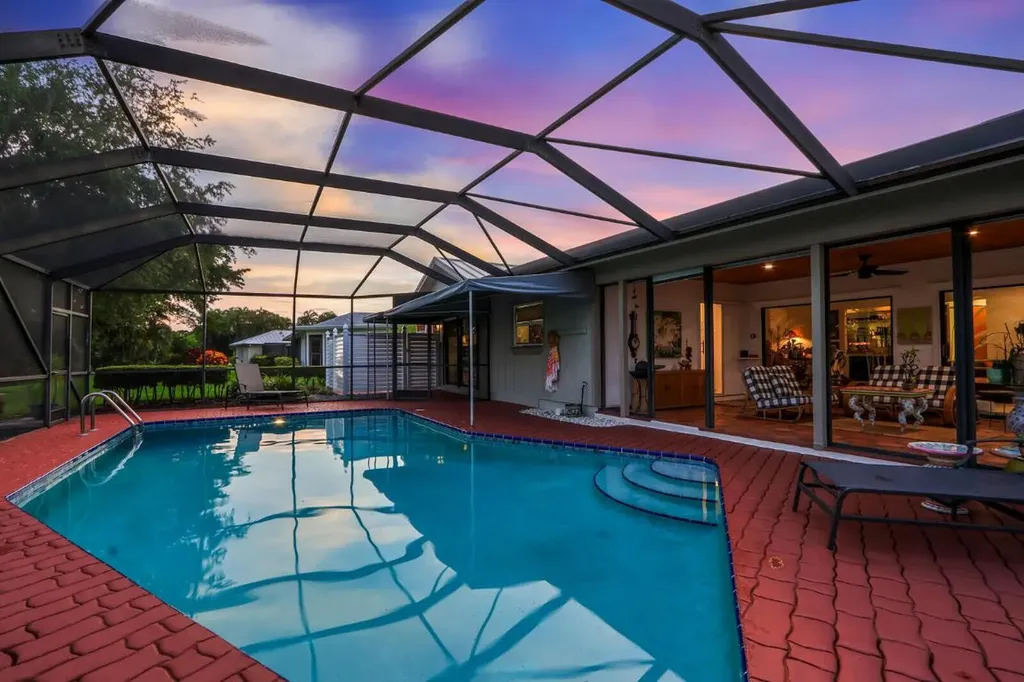 6500 SE Nantucket Court Hobe Sound FL 33455