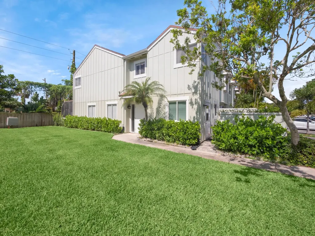 6246 Riverwalk Lane Jupiter FL 33458