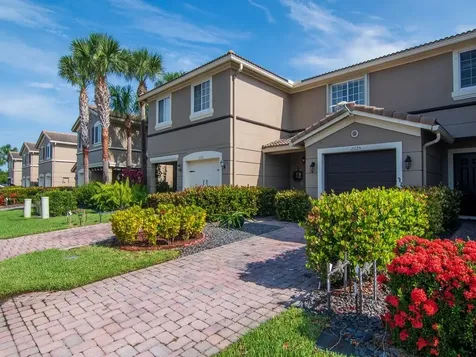 2225 SW Marshfield Court Port St Lucie FL 34953