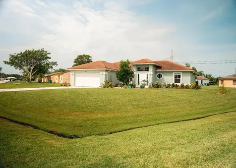 2474 SE Rock Springs Drive Port St Lucie FL 34952