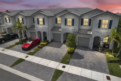 2644 SE 13th Street Homestead FL 33035