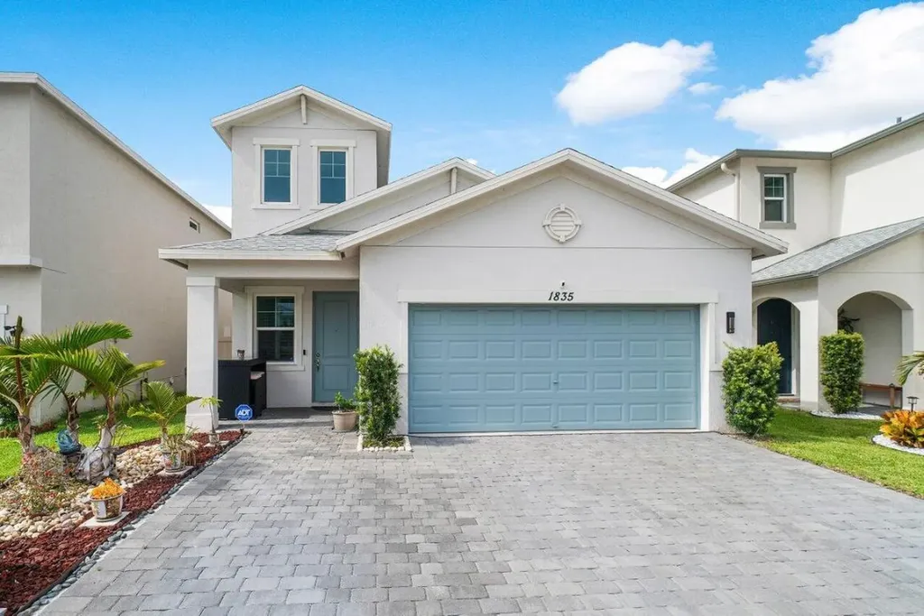 1835 Lake Cove Drive Lake Worth Beach FL 33460