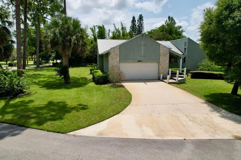 2601 SE Erickson Drive Port St Lucie FL 34984