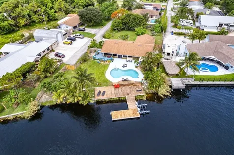 2391 Allen Court Lake Worth FL 33462