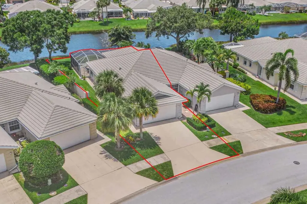 1272 NW Bentley Circle Port St Lucie FL 34986