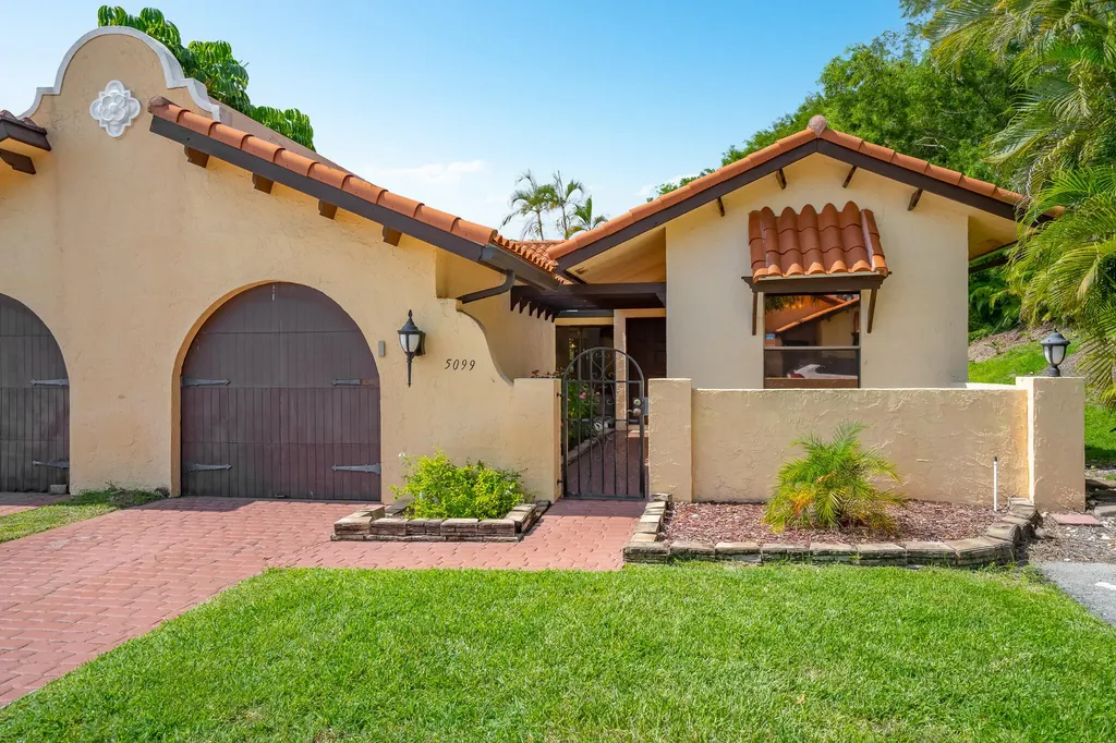 5099 Cortez Court Delray Beach FL 33484
