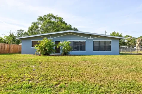 7303 Penny Lane Fort Pierce FL 34951