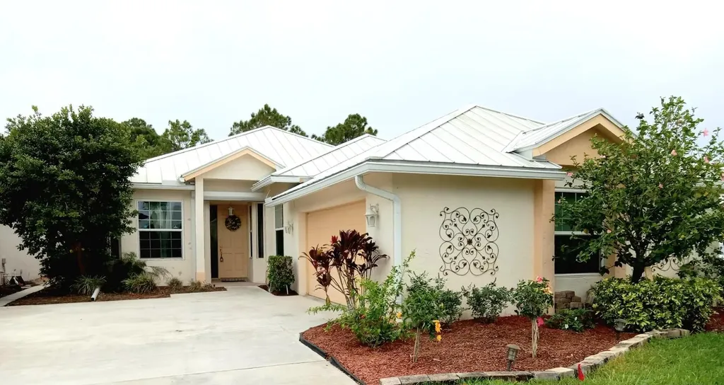 9407 Poinciana Court Fort Pierce FL 34951