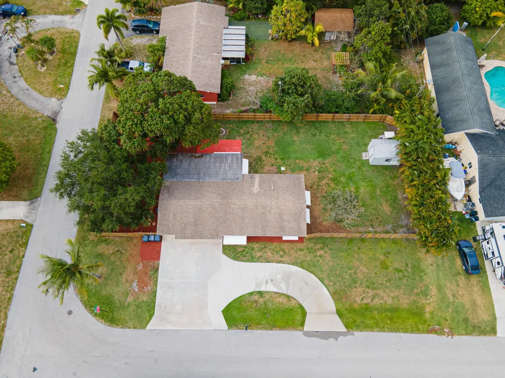 4693 Wenhart Road Lake Worth FL 33463