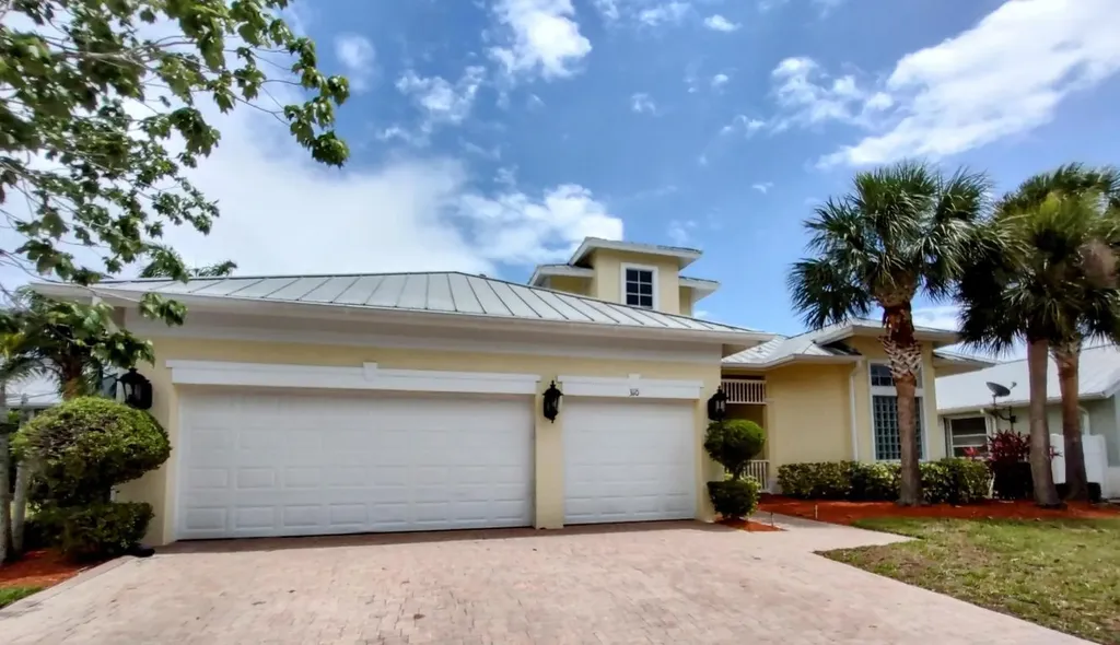 310 NW Westover Court Port St Lucie FL 34986