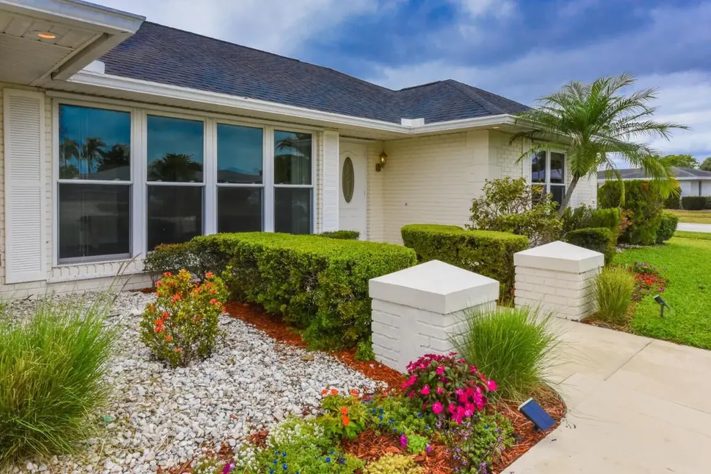 1782 SE Elrose Street Port St Lucie FL 34952