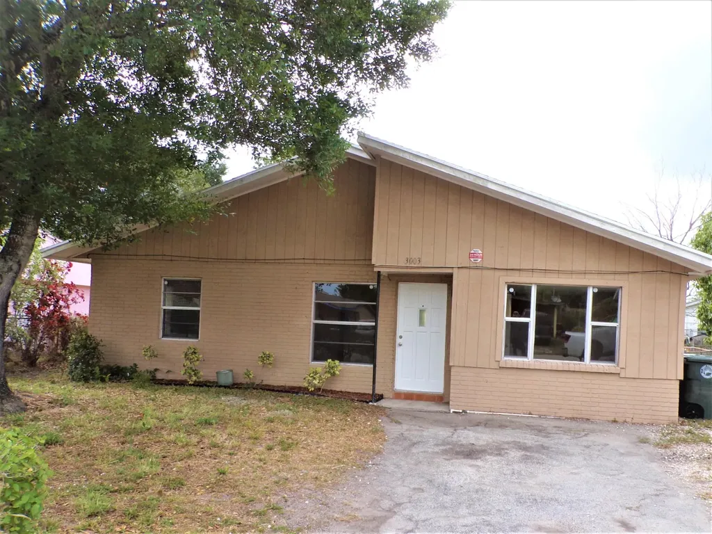 3003 Dunbar Street Fort Pierce FL 34947