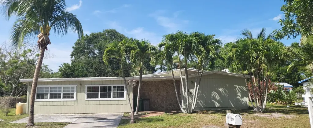 336 Hosbine Street Fort Pierce FL 34982