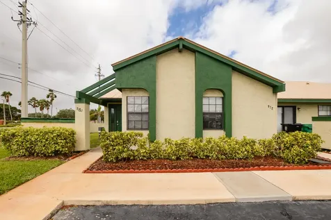 882 SW Monica Street Port St Lucie FL 34953