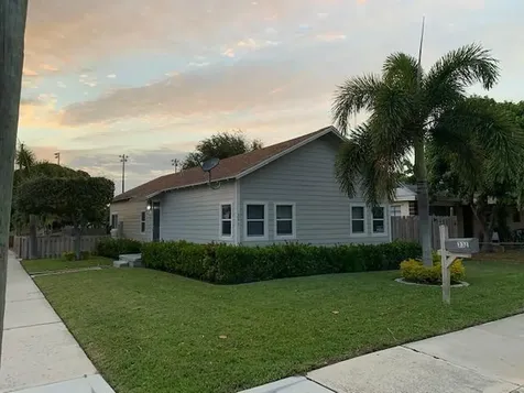 331 S B Street Lake Worth Beach FL 33460
