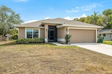725 Beard Avenue Sebastian FL 32958