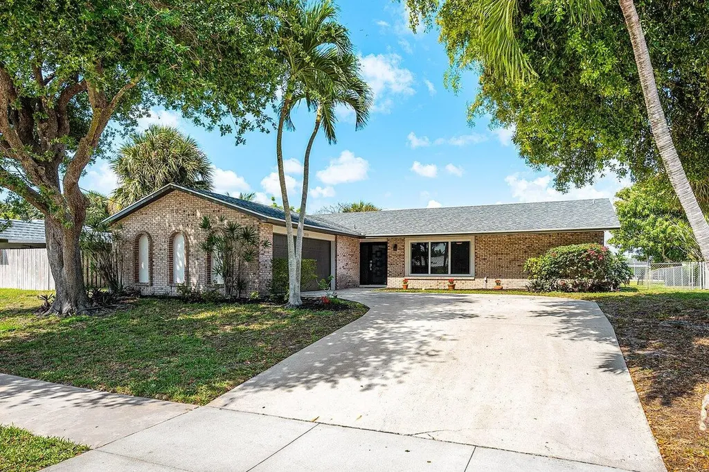 1713 W Terrace Drive Lake Worth Beach FL 33460