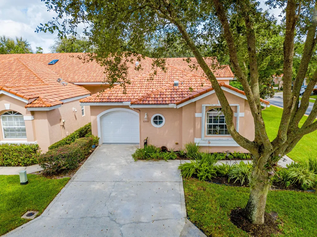 8309 Via Di Veneto Boca Raton FL 33496