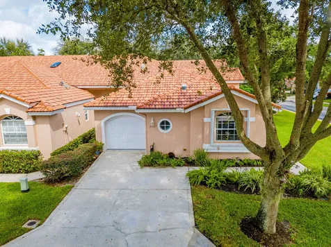 8309 Via Di Veneto Boca Raton FL 33496
