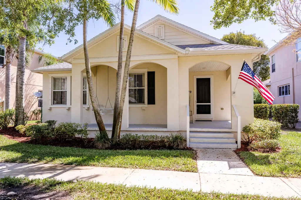 1279 Hometown Drive Vero Beach FL 32966