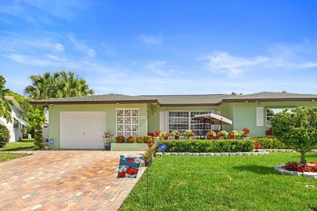 6717 NW 58th Street Tamarac FL 33321