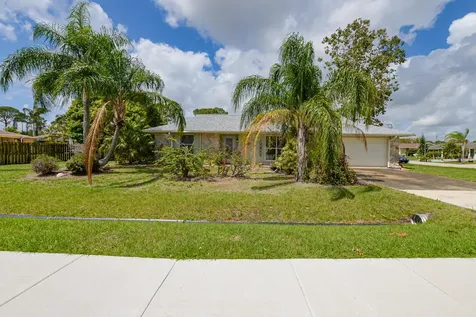 1300 SE Sandia Drive Port St Lucie FL 34983