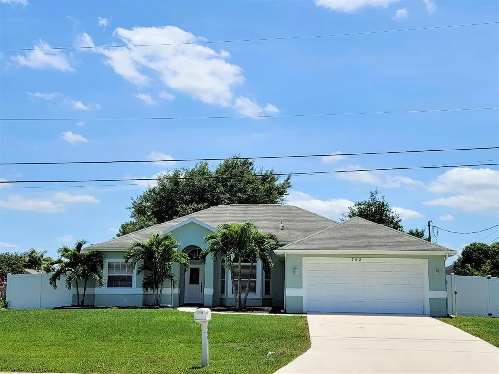 798 SW Mccall Road Port St Lucie FL 34953