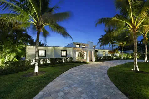 915 N Swinton Avenue Delray Beach FL 33444