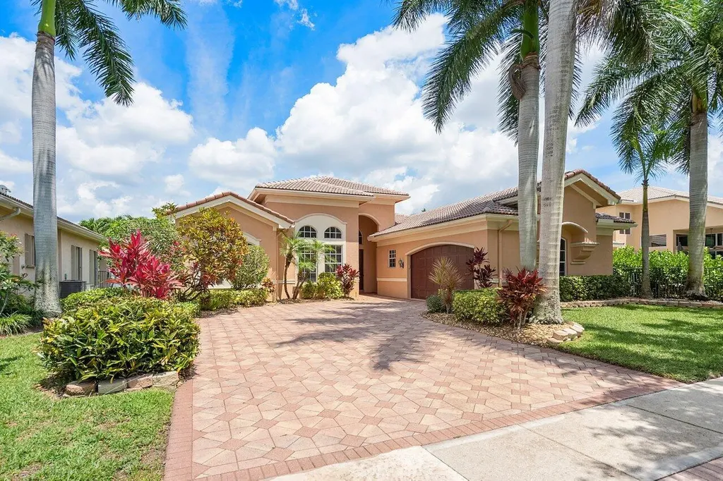 8830 Woodgrove Ridge Court Boynton Beach FL 33473