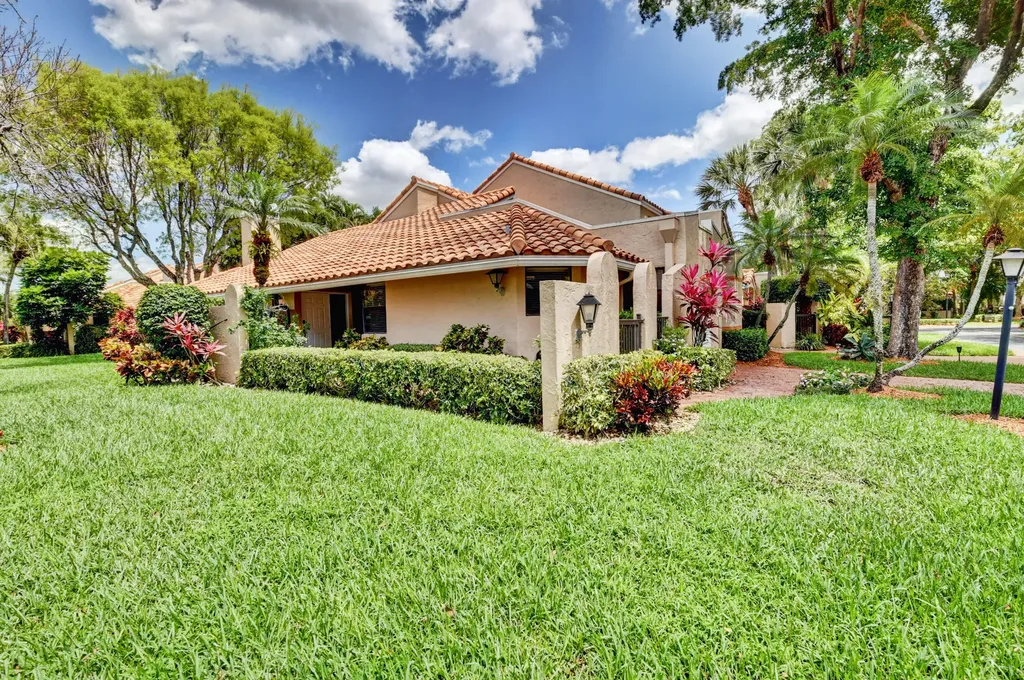 22750 Meridiana Drive Boca Raton FL 33433