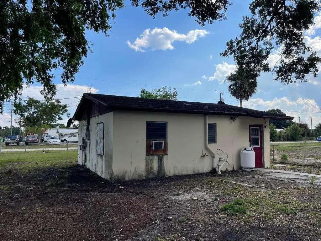 1100 NW 2nd Street Okeechobee FL 34972