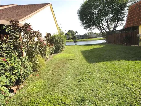 281 Springdale Circle Palm Springs FL 33461