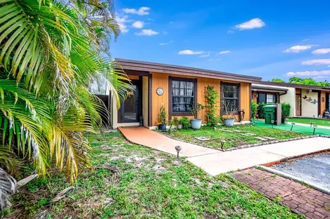 2331 Peach Court Pembroke Pines FL 33026