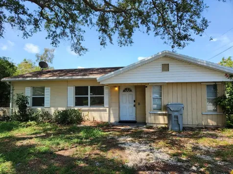 2303 2nd Court SE Vero Beach FL 32962