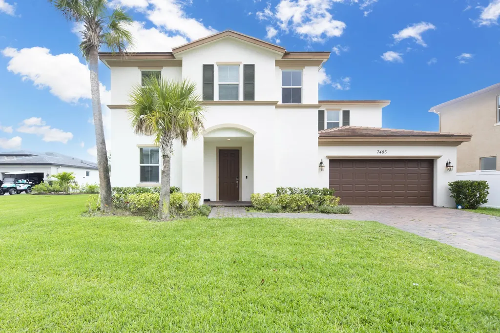 7493 NW Greenspring Street Port St Lucie FL 34987