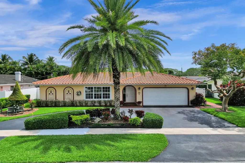 10 Tam O Shanter Lane Boca Raton FL 33431