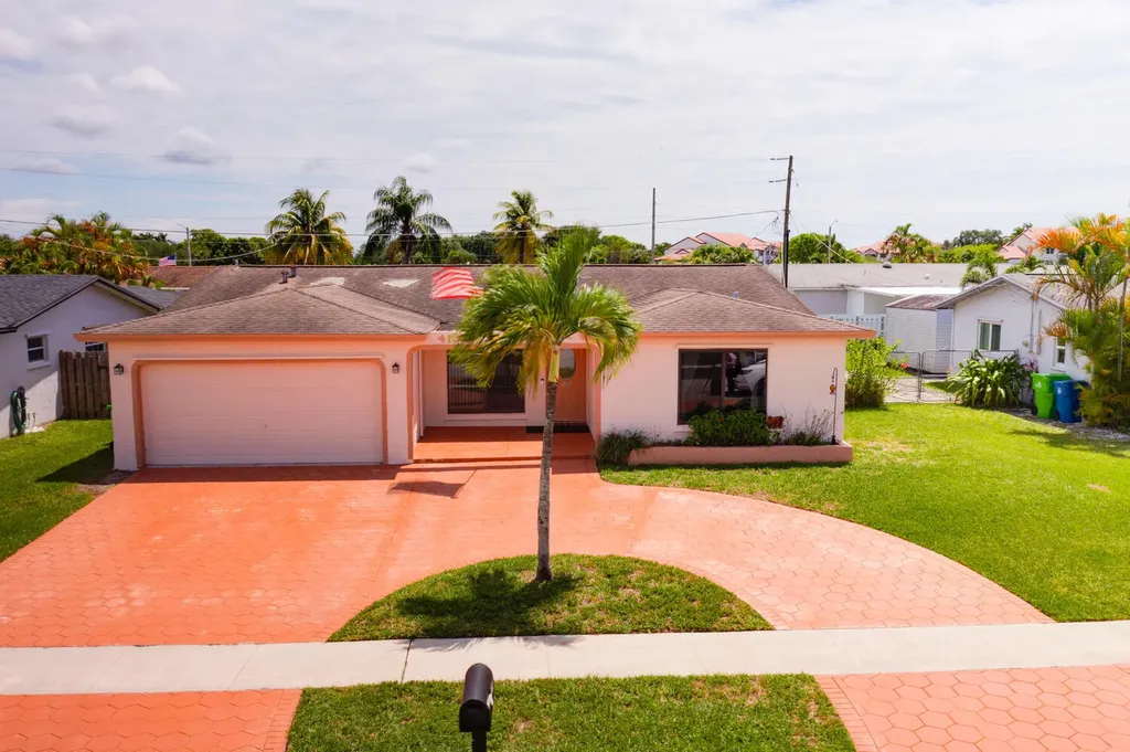 4130 NW 113th Terrace Sunrise FL 33323