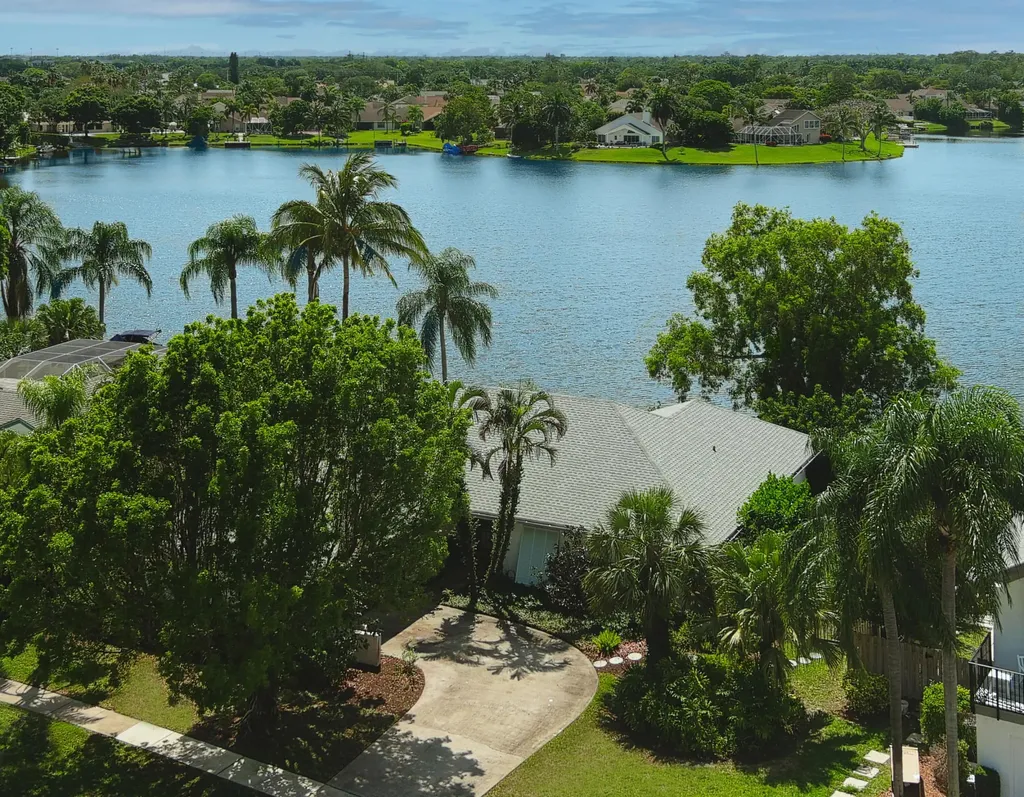 1451 Sailboat Circle Wellington FL 33414
