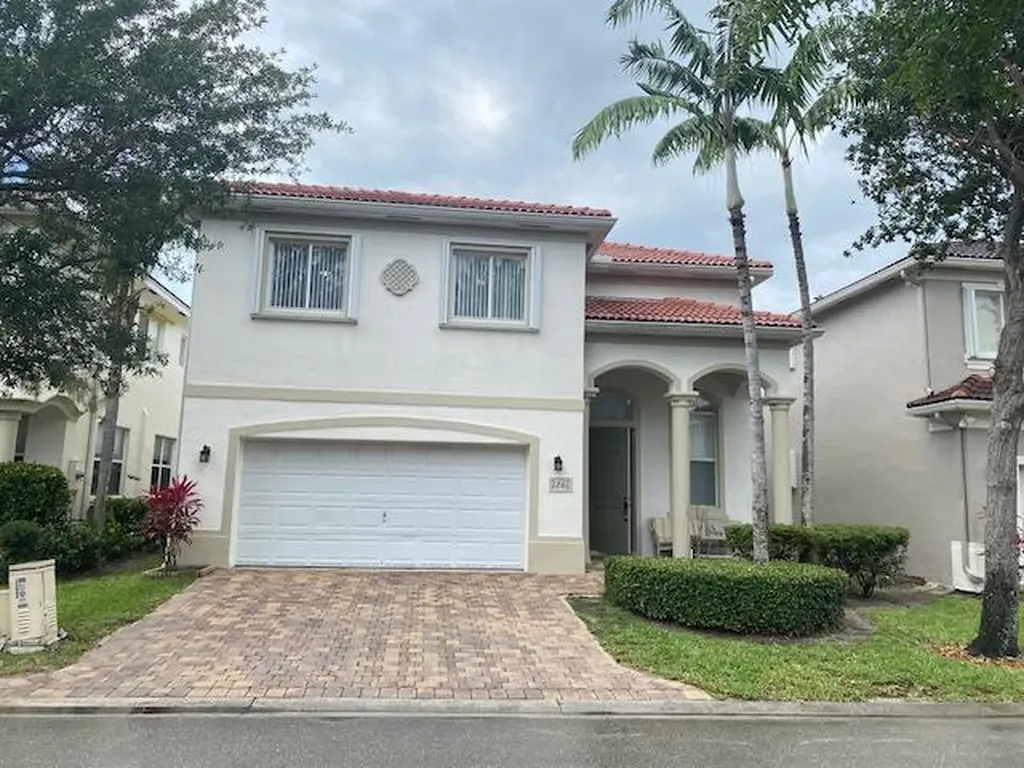 1261 Rosegate Boulevard Riviera Beach FL 33404