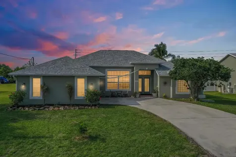 6133 NW Ginger Lane Port St Lucie FL 34986
