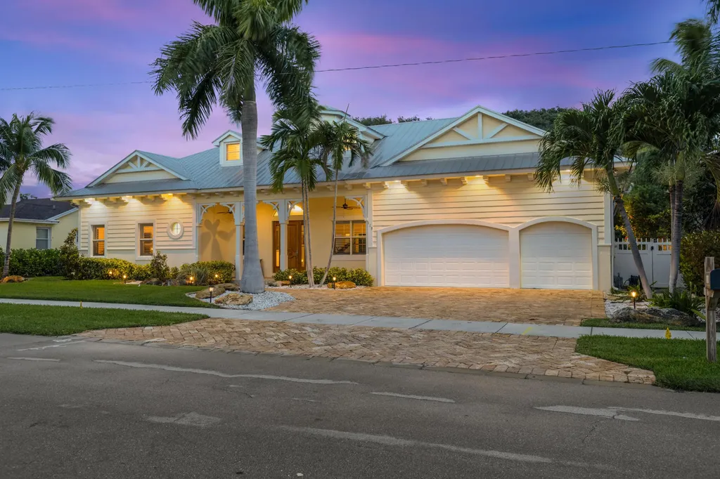 119 NE 10th Street Delray Beach FL 33444