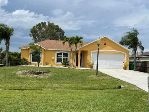 345 SW Dwight Avenue Port St Lucie FL 34983