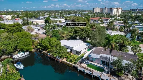 2222 SE 11th Street Pompano Beach FL 33062