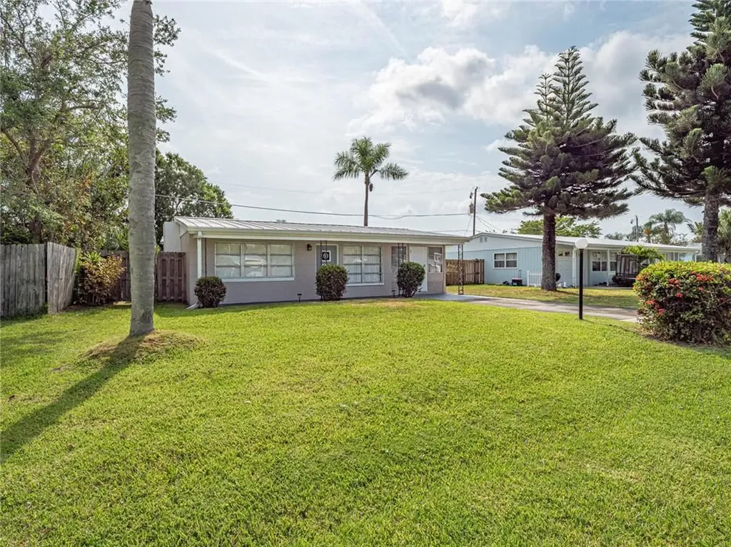 1570 4th Avenue Vero Beach FL 32960