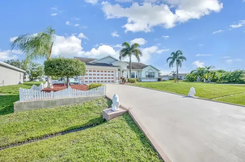 4691 SW Nackman Terrace Port St Lucie FL 34953