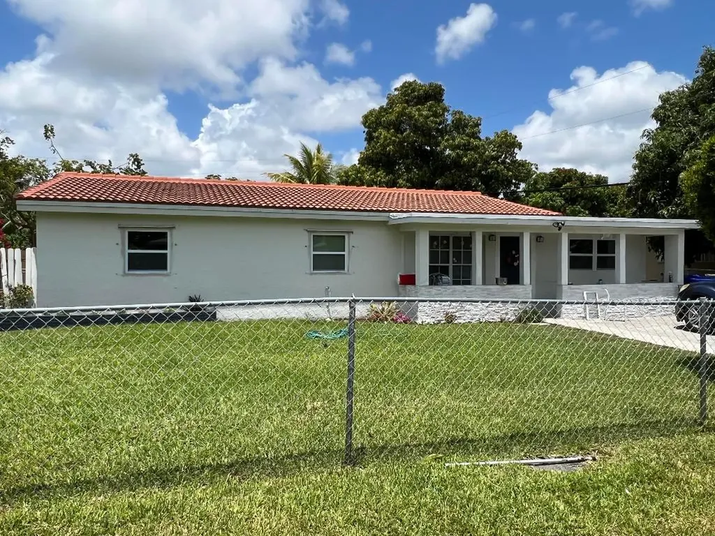 1721 N Cypress Road Pompano Beach FL 33060