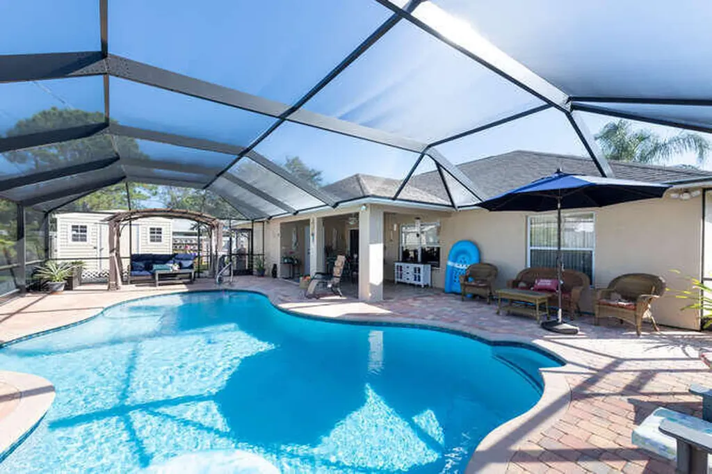 1750 SE Gaskins Circle Port St Lucie FL 34952