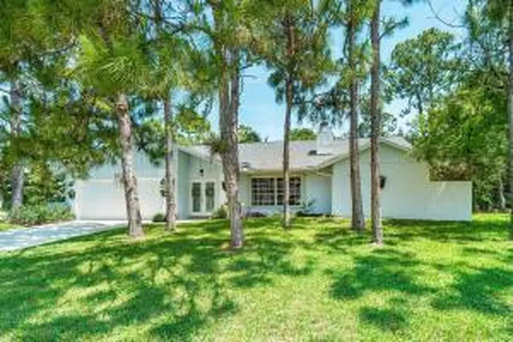 13205 La Mirada Circle Wellington FL 33414