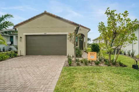 187 SE Via Tirso Port St Lucie FL 34952